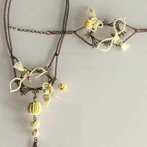 Anthropologie RARE bird flower Necklace Bracelet